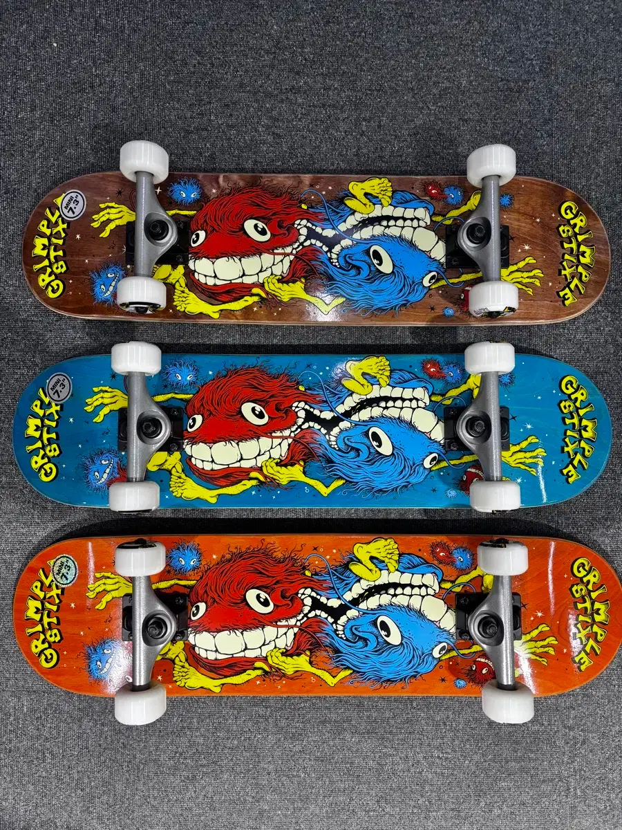 アンチヒーロースケートボード7。3インチコンプレット